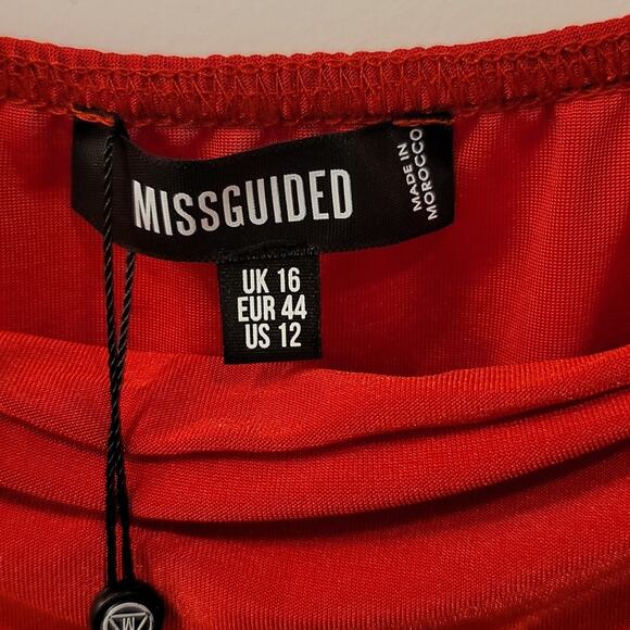 Missguided slinky straight neck red bodysuit - Picture 6 of 11